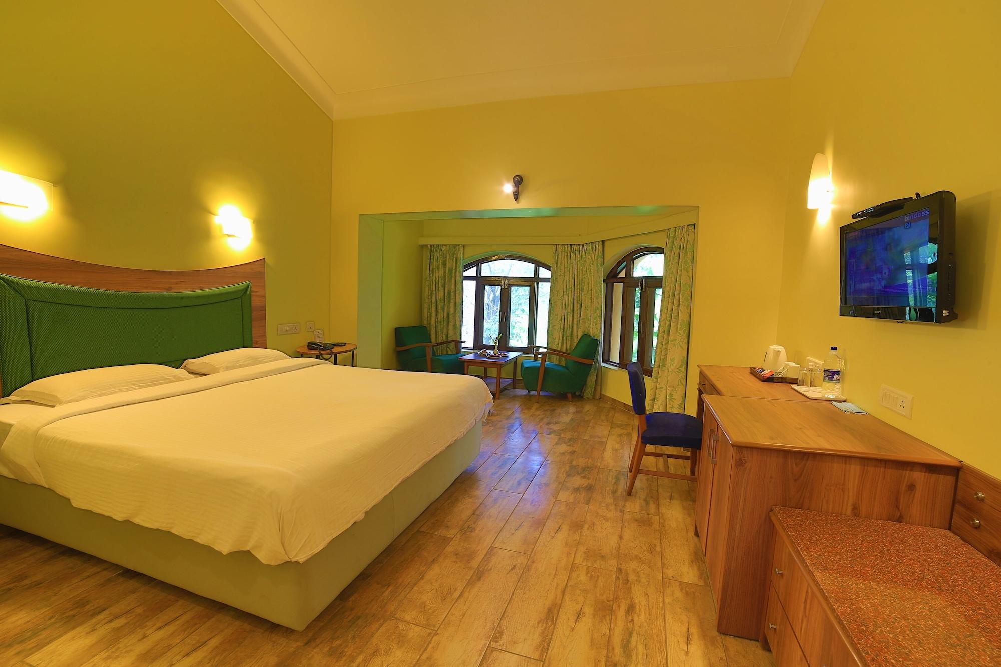 Cama Rajputana Club Resort Mount Abu Bagian luar foto